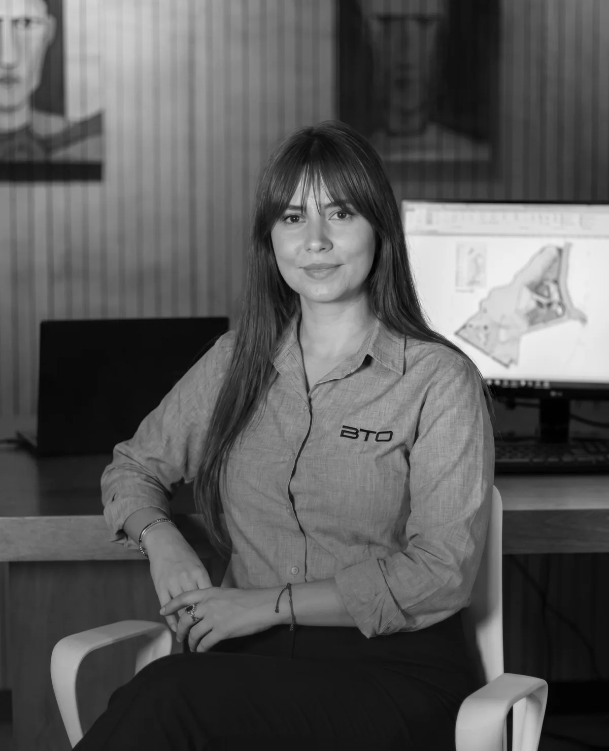 Laura Vanesa Gil, Asesora Inmobiliaria